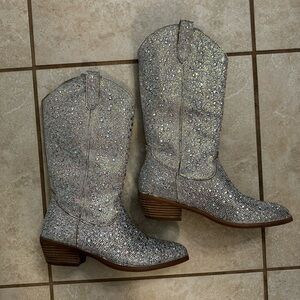 Madden Girl sparkly boots, 7.5